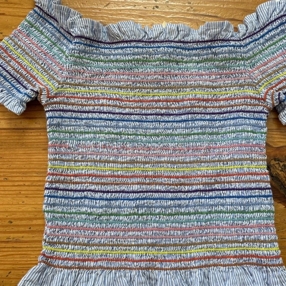 Japna smocked off
